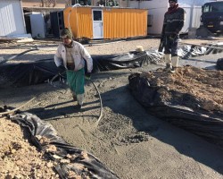 مرحله ریختن بتن اصلی